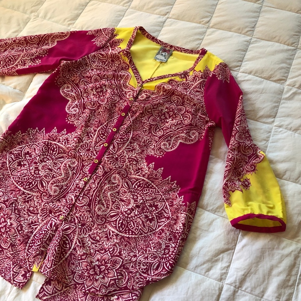 Yoana Baraschi colorful tunic